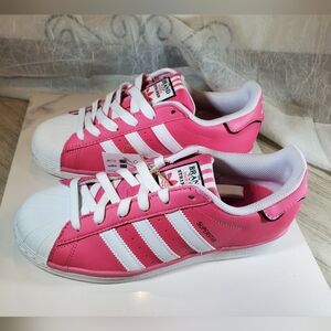 NEW Adidas Womens Classic Superstar Sneakers Pink White SIZE 6.5